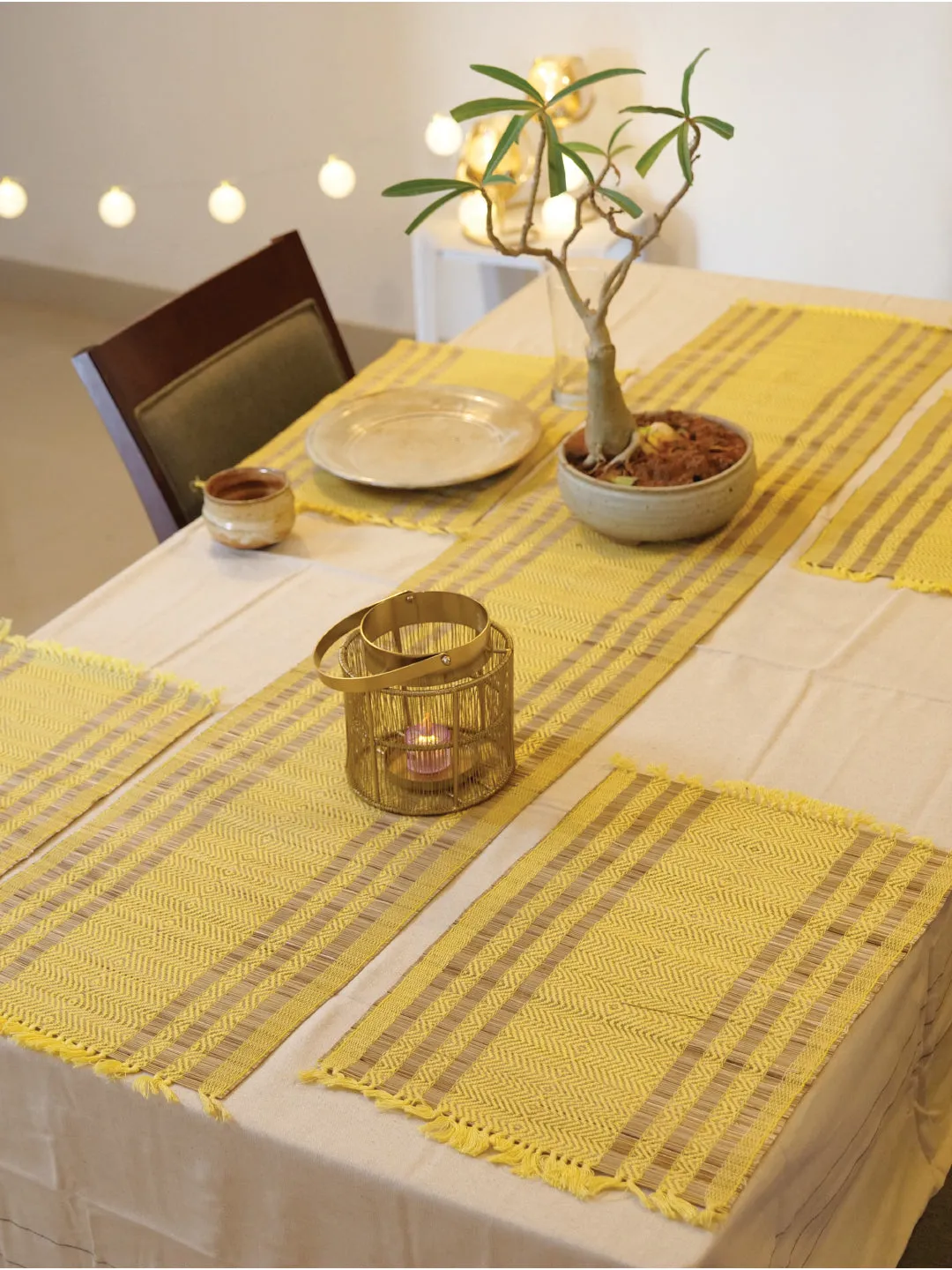 Handcrafted Madhurkathi Set Of Table Mat And Runner Yellow